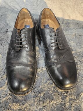 Bostonian Metro Flex Black Cap-Toe Oxford Dress Shoes Men's Italian Crafted.
